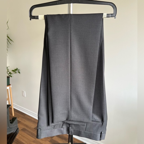 [NWT] Men’s Ted Baker Trousers (34L) - Picture 2 of 4